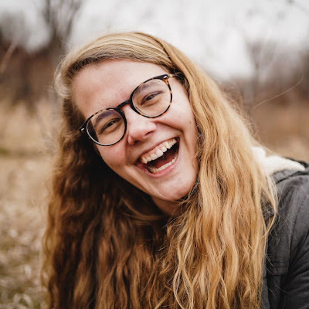 Meet your Posher, Anna